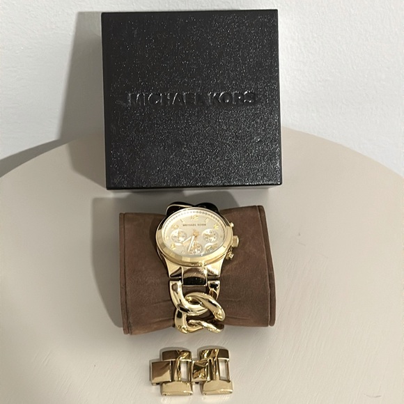 Michael Kors Accessories - Michael Kors Cuban Link Chain Watch
